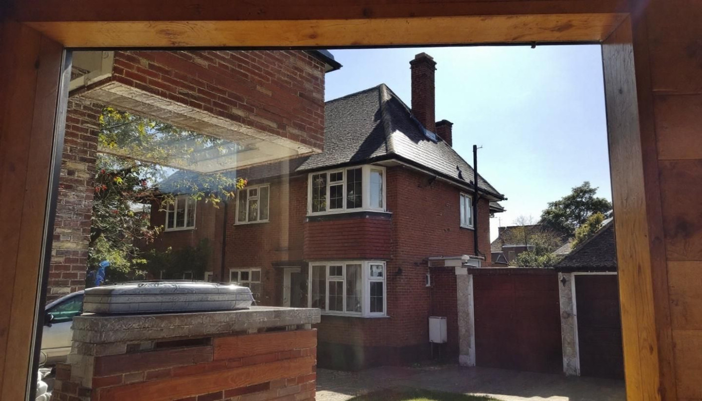 Comment choisir entre maison traditionnelle ou ossature bois ?